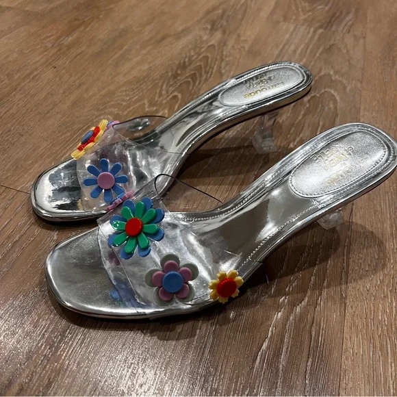 Larroudé x Gabriela Noelle: Garden Mule Deco - Picture 4 of 11